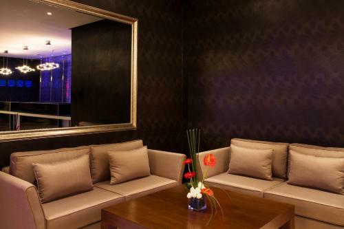 Hotel Atlas Sky Airport