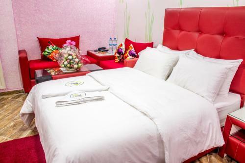Hotel H�tel Hadaik Ain Asserdoune