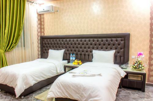 Hotel H�tel Hadaik Ain Asserdoune