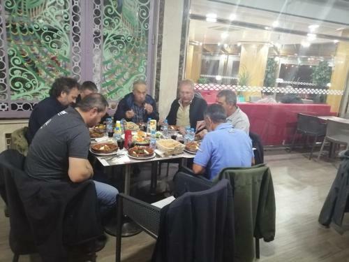Hotel H�tel Hadaik Ain Asserdoune