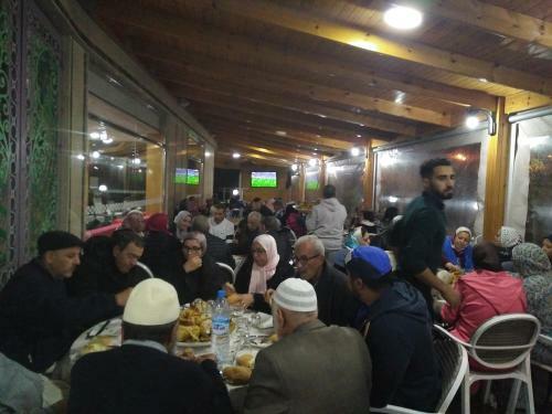 Hotel H�tel Hadaik Ain Asserdoune
