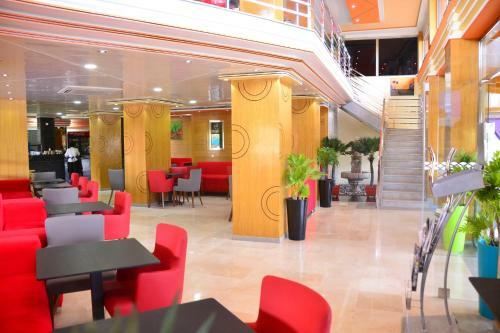 Hotel H�tel Hadaik Ain Asserdoune