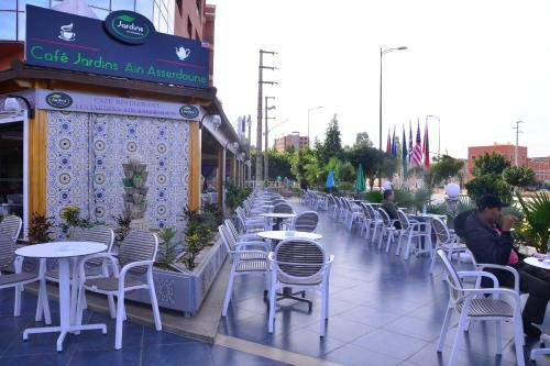 Hotel H�tel Hadaik Ain Asserdoune