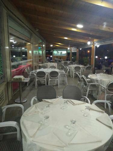 Hotel H�tel Hadaik Ain Asserdoune
