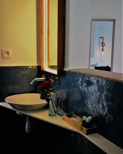 Hostal Dar Korsan