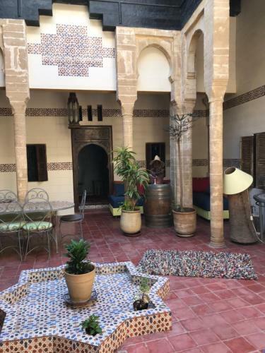 Riad Aicha