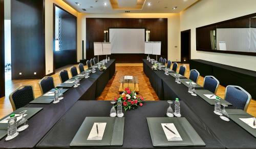 Hotel L' Amphitrite Palace Resort & Spa