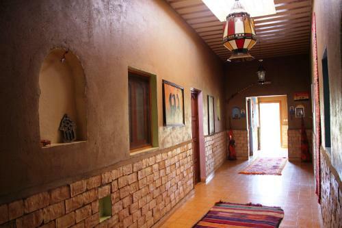 Hostal Maison Vall�e Du Ziz