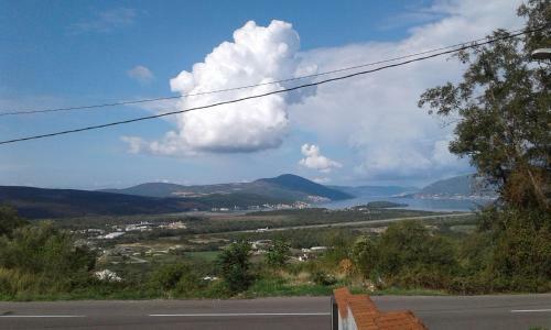Hostal Guest House Vila Vedesa