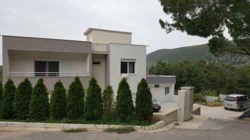 Belvedere Apartments