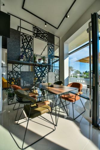 Apartamentos Hotel Lajka Luxury