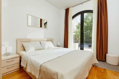 Aleksandar Apartment