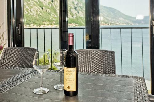 Hostal Beachfront Villa Nautica