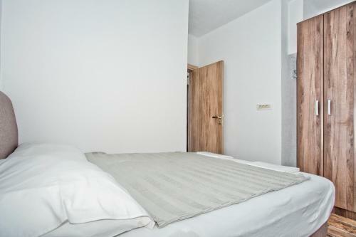 Hostal Beachfront Villa Nautica