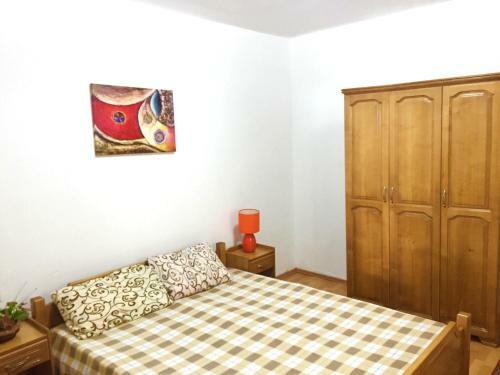 Ziramov Apartments
