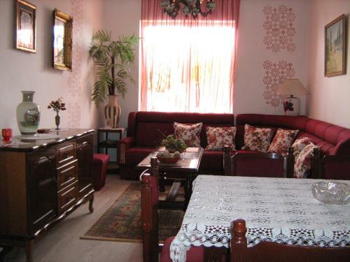 Ziramov Apartments