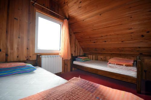 Holiday Homes Durmitorski Gaj