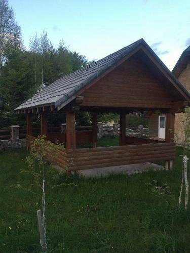 Holiday Homes Durmitorski Gaj