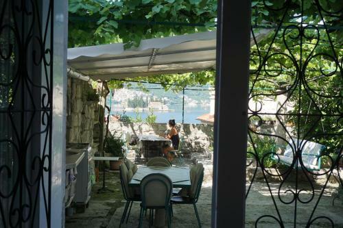 Hostal Guest House Dragutinovic