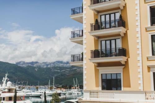 Apartamento Porto Montenegro Luxury Studio