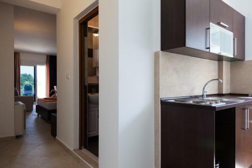 Hostal Apartments Art