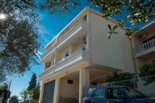 Family Apartments Onyx