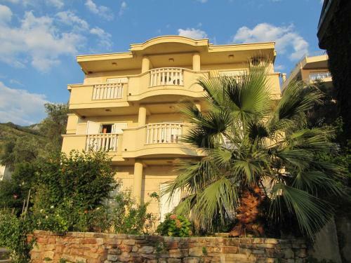 Apartments Villa Pr?no