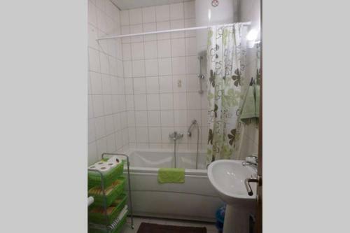 Roman Gardens Studio Apartment