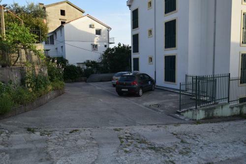 Apartment S&m