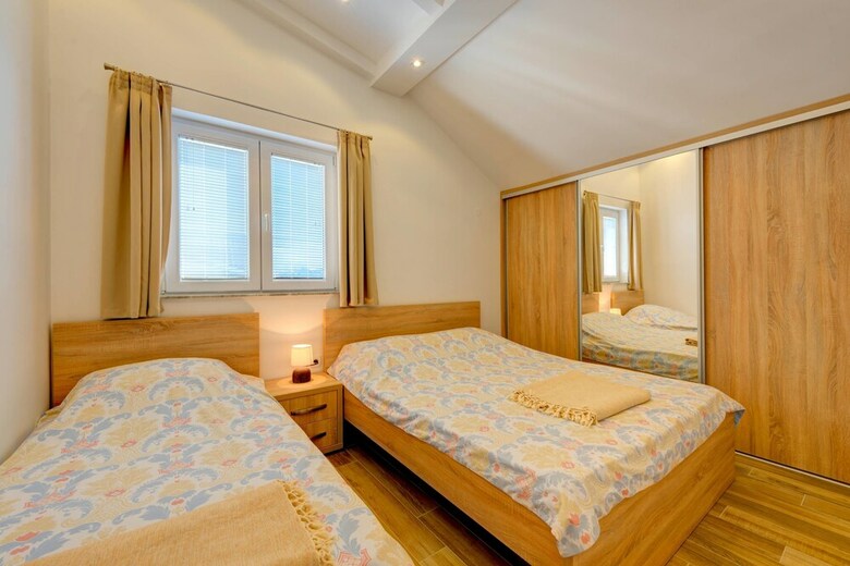 42� North Apartments