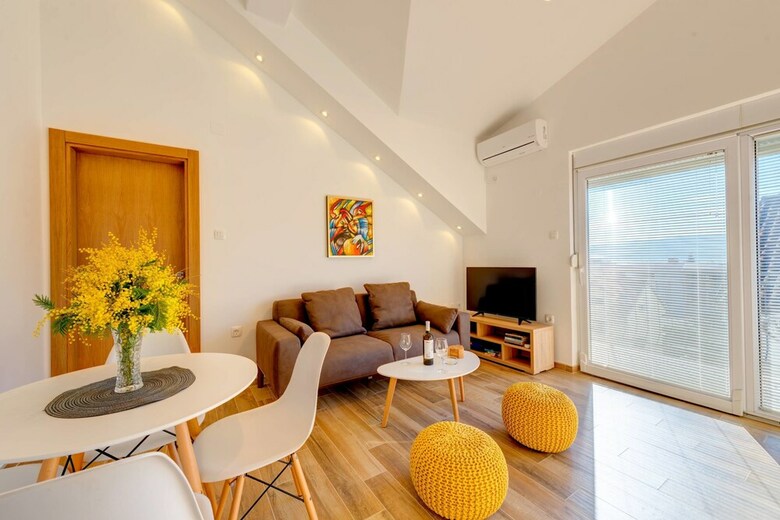 42� North Apartments