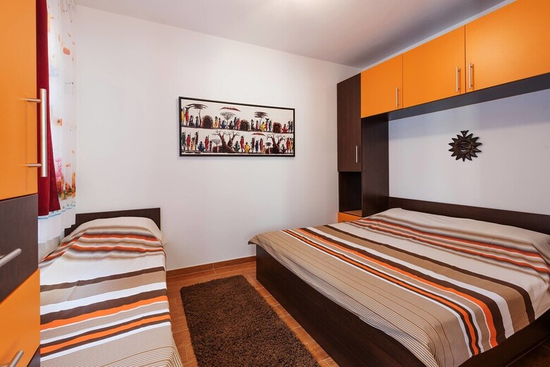 42� North Apartments