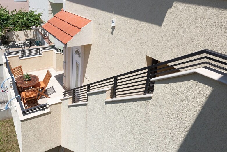 42� North Apartments