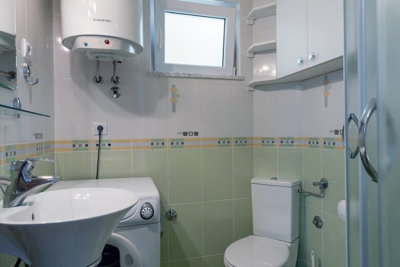 42� North Apartments