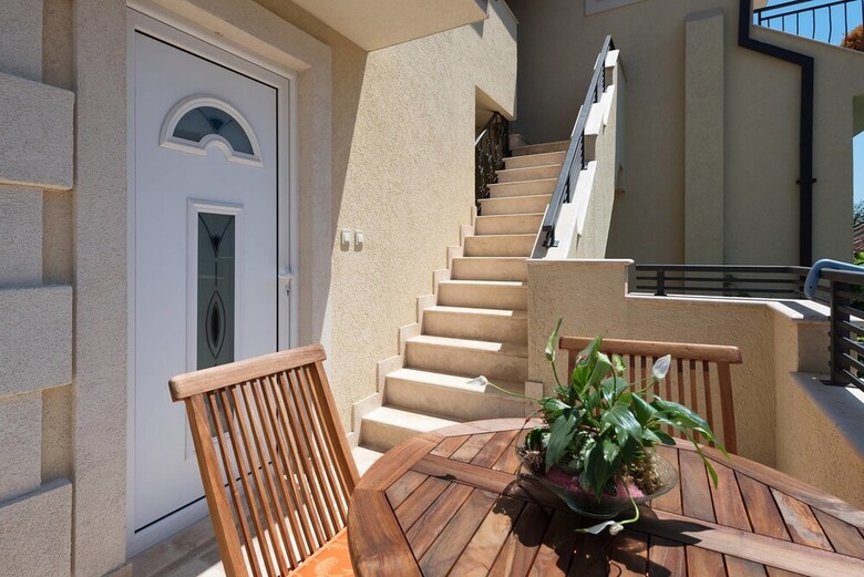 42� North Apartments