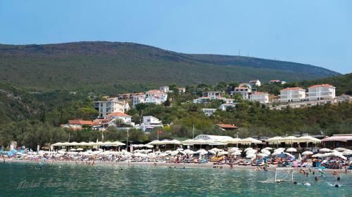 Apartmani Roganovic