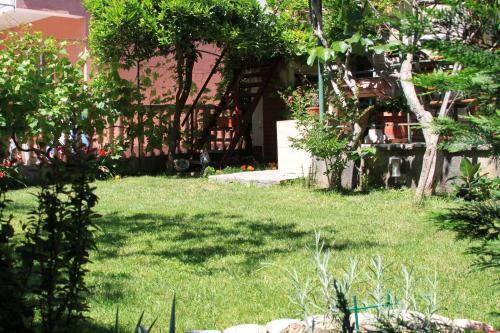 Maria Apartments