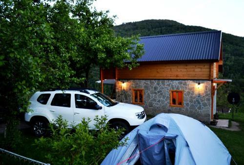 Bed & Breakfast Kraljska Koliba - Kralje's Cottage