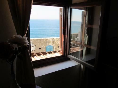 Hotel Kulla E Balshajve