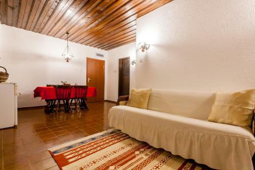 Hotel Kulla E Balshajve