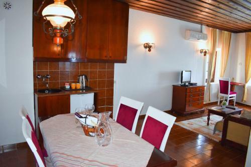 Hotel Kulla E Balshajve