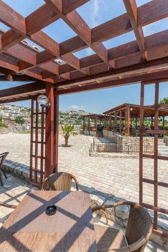 Hotel Kulla E Balshajve