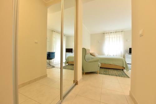 Apartment Maniva