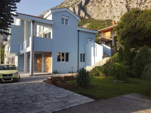 Apartments Stetonn