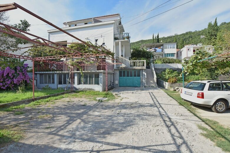 Apartments Kujacic