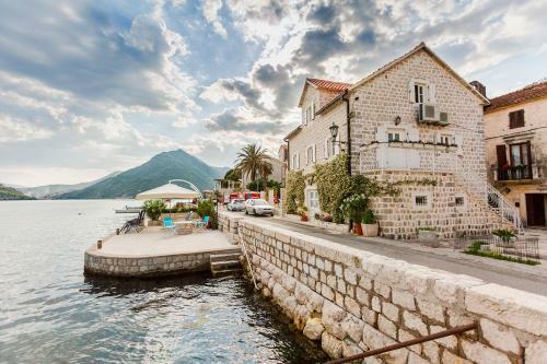 Pearl Bay Luxury House