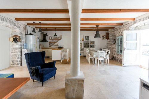 Pearl Bay Luxury House