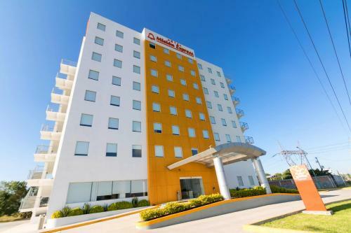 Hotel Misi�n Express Salamanca
