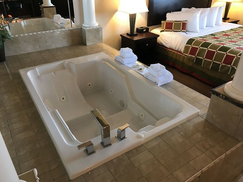Best Western Plus Mirage Hotel And Resort