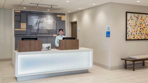 Hotel Holiday Inn Express Airdrie
